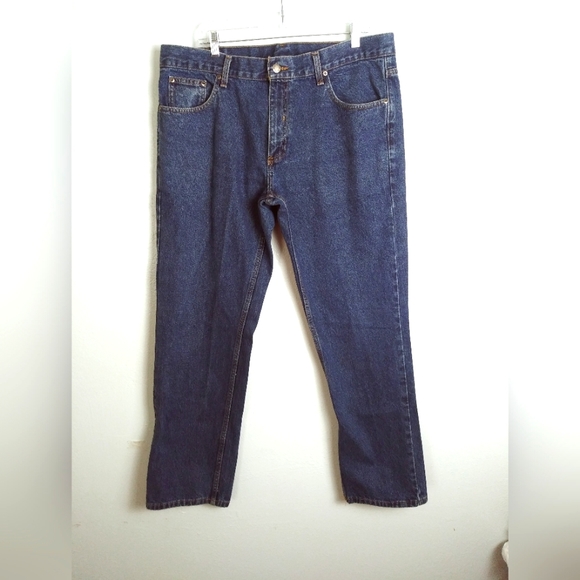 Member's Mark Jeans Men's Straight Pant Size 38X32 Medium Wash Workwear - Picture 1 of 7